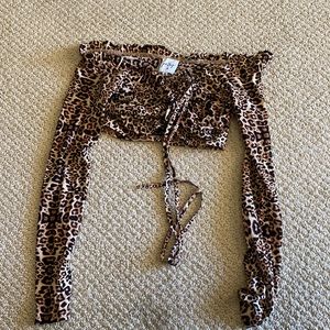 Long sleeve crop top